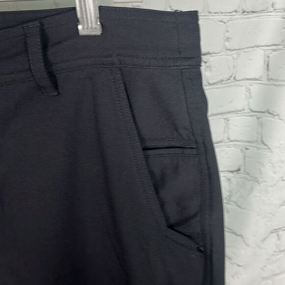 Lululemon Kahuna Shorts Size 36 - Picture 2 of 11